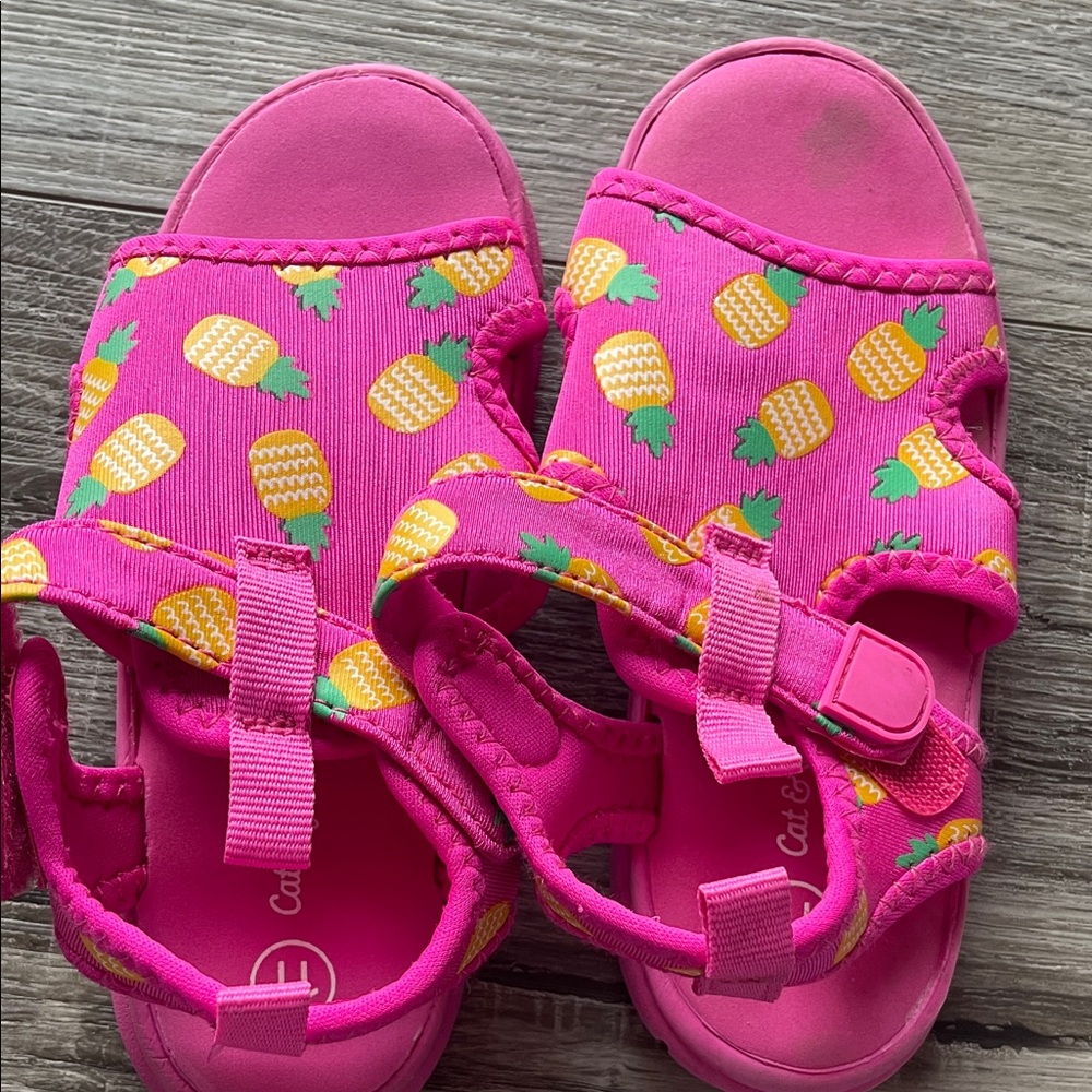 Cat & Jack Vibrant Pink Pineapple Sandals